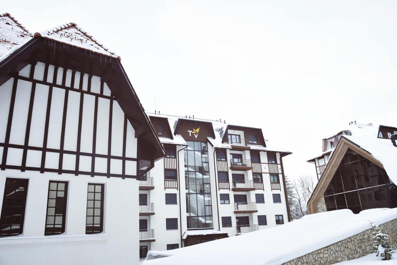 Skyview Titova -